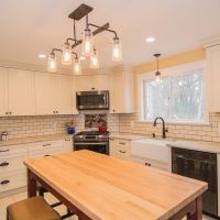 Russell  3 Olde Lantern Road 19 600